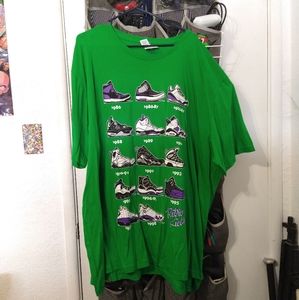 Retro Kicks Air Jordan Sneaker head shirt